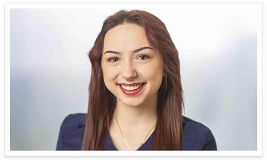 Dental Assistant Anna